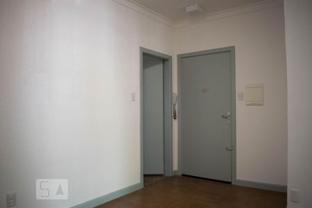 Sala de Estar de apartamento à venda com 3 quartos, 100m² em Menino Deus, Porto Alegre