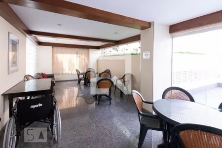 Apartamento para alugar com 68m², 2 quartos e 1 vagaÁrea comum - Salão de festas