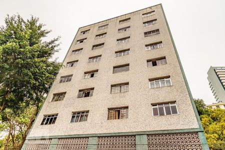 Apartamento à venda com 55m², 1 quarto e sem vagaFachada