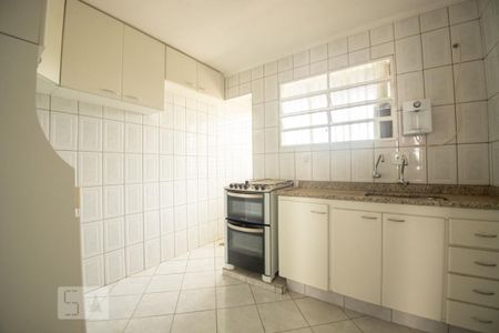 cozinha de apartamento à venda com 2 quartos, 72m² em Vila Santana, Campinas