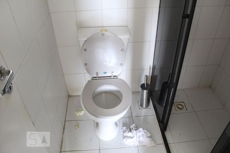 Apartamento à venda com 62m², 2 quartos e 1 vagaBanheiro do Corredor
