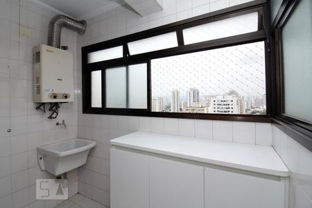 Apartamento à venda com 70m², 2 quartos e 2 vagas Apartamento à venda com 70m², 2 quartos e 2 vagasÁrea de Serviço