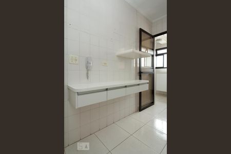 Detalhe cozinha de apartamento à venda com 2 quartos, 70m² em Vila Pompéia, São Paulo