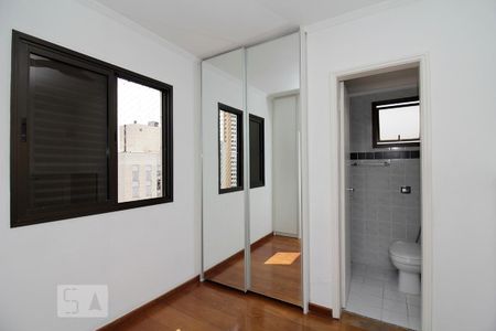 Quarto suíte de apartamento à venda com 2 quartos, 70m² em Vila Pompéia, São Paulo