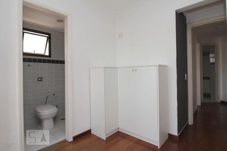 Apartamento à venda com 70m², 2 quartos e 2 vagas Apartamento à venda com 70m², 2 quartos e 2 vagasQuarto suíte - Armários