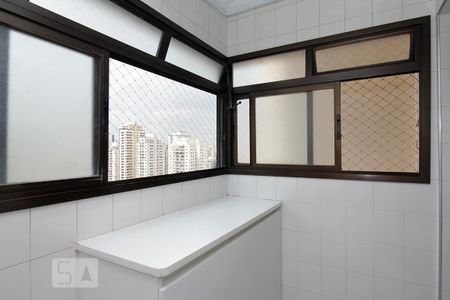 Apartamento à venda com 70m², 2 quartos e 2 vagas Apartamento à venda com 70m², 2 quartos e 2 vagasÁrea de Serviço