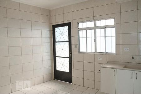 Casa para alugar com 70m², 2 quartos e sem vagaCozinha