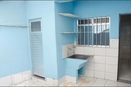 Casa para alugar com 70m², 2 quartos e sem vagaLavanderia