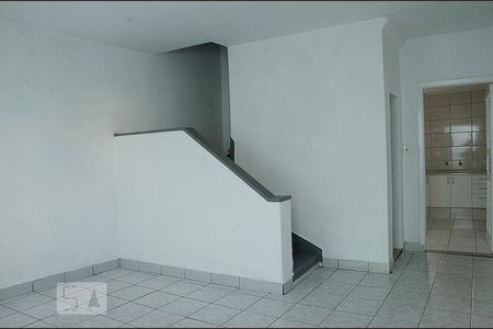 Sala de casa para alugar com 2 quartos, 70m² em Vila Maria Alta, São Paulo