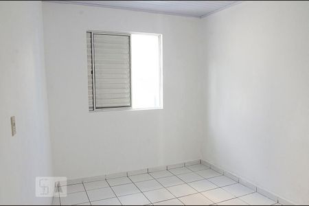 Quarto 2 de casa para alugar com 2 quartos, 70m² em Vila Maria Alta, São Paulo