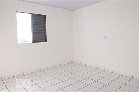 Quarto 1 de casa para alugar com 2 quartos, 70m² em Vila Maria Alta, São Paulo