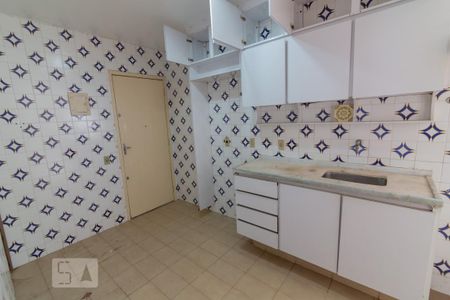 Apartamento para alugar com 75m², 2 quartos e 1 vaga Apartamento para alugar com 75m², 2 quartos e 1 vagaCozinha