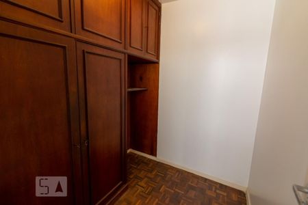Quarto de Serviço de apartamento para alugar com 2 quartos, 75m² em Tijuca, Rio de Janeiro
