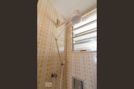 Apartamento para alugar com 75m², 2 quartos e 1 vaga Apartamento para alugar com 75m², 2 quartos e 1 vagaBanheiro Social