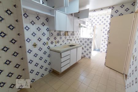 Apartamento para alugar com 75m², 2 quartos e 1 vaga Apartamento para alugar com 75m², 2 quartos e 1 vagaCozinha