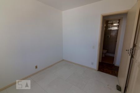 Apartamento para alugar com 75m², 2 quartos e 1 vaga Apartamento para alugar com 75m², 2 quartos e 1 vagaQuarto