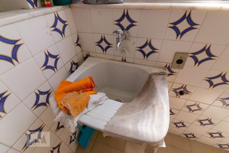 Apartamento para alugar com 75m², 2 quartos e 1 vaga Apartamento para alugar com 75m², 2 quartos e 1 vagaÁrea de Serviço