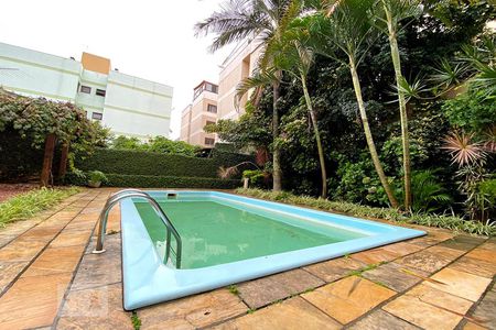 Casa à venda com 213m², 3 quartos e 2 vagasPiscina