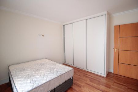 Apartamento à venda com 161m², 3 quartos e 1 vagaquarto 2