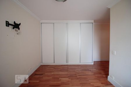 Apartamento à venda com 161m², 3 quartos e 1 vagasuite