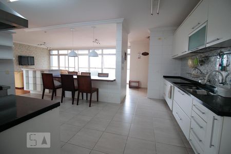 Apartamento à venda com 161m², 3 quartos e 1 vagacozinha