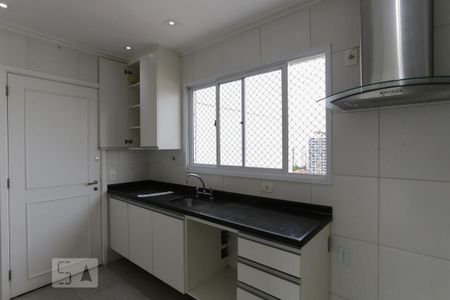 Apartamento para alugar com 128m², 3 quartos e 4 vagasCozinha