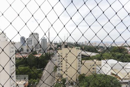 Apartamento para alugar com 128m², 3 quartos e 4 vagasVista