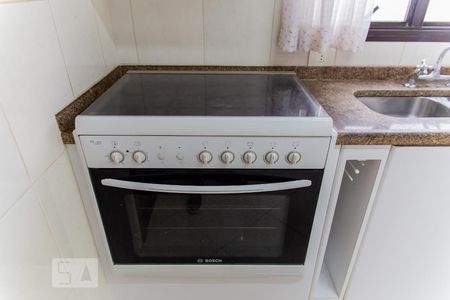 Apartamento à venda com 194m², 4 quartos e 3 vagasFogão