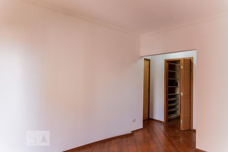 Apartamento à venda com 194m², 4 quartos e 3 vagasSuíte 2