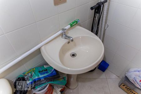 Apartamento à venda com 194m², 4 quartos e 3 vagasBanheiro de Serviço