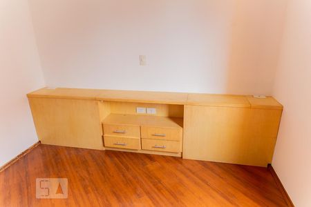 Apartamento à venda com 194m², 4 quartos e 3 vagasArmário