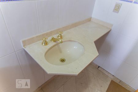Apartamento à venda com 194m², 4 quartos e 3 vagasPia
