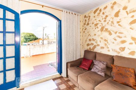 Casa à venda com 230m², 6 quartos e 1 vagaSala - Casa 3