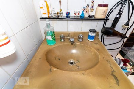 Casa à venda com 230m², 6 quartos e 1 vagaPia