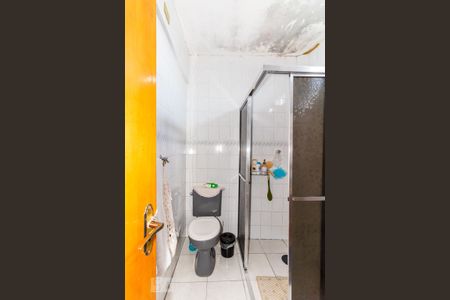 Casa à venda com 230m², 6 quartos e 1 vagaBanheiro - Casa 1