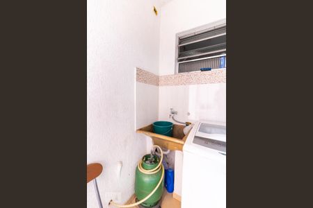 Casa à venda com 230m², 6 quartos e 1 vagaÁrea de Serviço - Casa 1