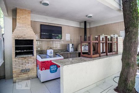 Apartamento à venda com 93m², 2 quartos e 2 vagasÁrea comum - Churrasqueira