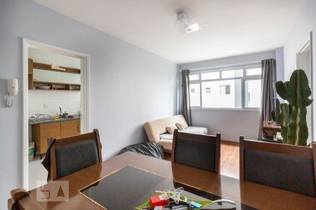 Sala de apartamento para alugar com 2 quartos, 60m² em Bela Vista, São Paulo