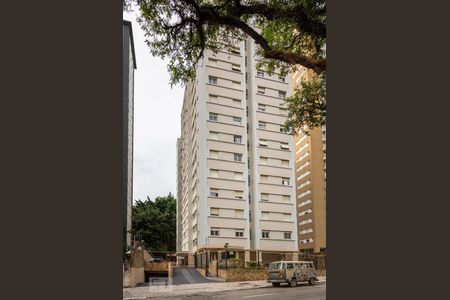 Apartamento para alugar com 60m², 2 quartos e 1 vagaFachada