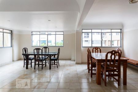 Apartamento para alugar com 60m², 2 quartos e 1 vagaÁrea comum - Salão de festas