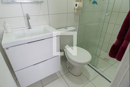 Banheiro de kitnet/studio para alugar com 1 quarto, 26m² em Bela Vista, São Paulo