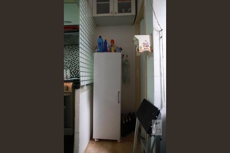 Apartamento à venda com 70m², 2 quartos e 1 vagaÁrea de Serviço