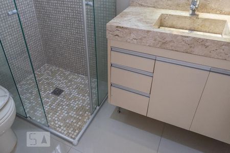 Casa à venda com 110m², 3 quartos e 2 vagas Casa à venda com 110m², 3 quartos e 2 vagasBanheiro da Suíte 1