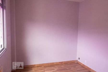 Apartamento à venda com 81m², 3 quartos e 2 vagasquarto 2