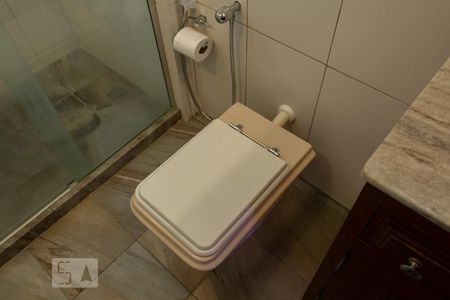 Apartamento à venda com 81m², 3 quartos e 2 vagasbanheiro social