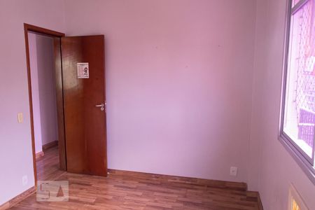 Apartamento à venda com 81m², 3 quartos e 2 vagasquarto 2