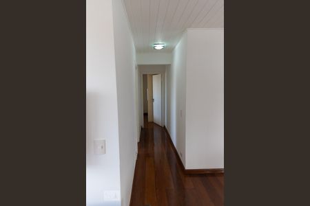 Apartamento à venda com 60m², 2 quartos e 1 vaga Apartamento à venda com 60m², 2 quartos e 1 vagaCorredor