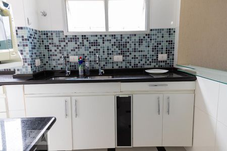 Apartamento à venda com 60m², 2 quartos e 1 vaga Apartamento à venda com 60m², 2 quartos e 1 vagaCozinha