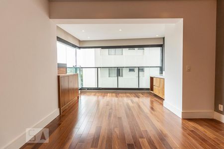 Sala de apartamento para alugar com 2 quartos, 62m² em Campo Belo, São Paulo