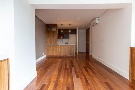 Sala de apartamento para alugar com 2 quartos, 62m² em Campo Belo, São Paulo